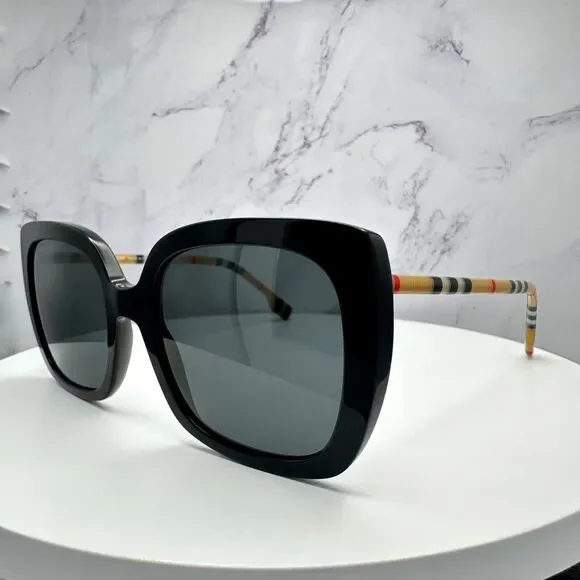 Burberry Sunglasses New - Picture 16 of 16